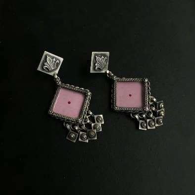 Hira Inventory - April 25 updated.xlsx - Launch-Aug 23.pdf-image-000