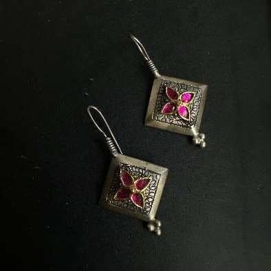 Hira Inventory - April 25 updated.xlsx - Launch-Aug 23.pdf-image-024